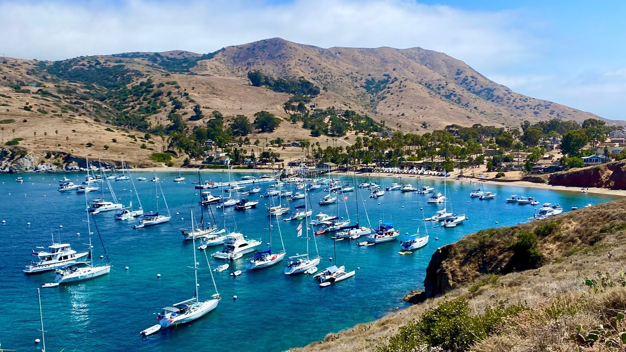 Hiking 40 Miles Alone on the Trans-Catalina Trail