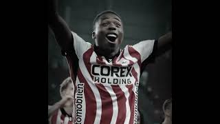 nefret etsek de arada özlüyoruz.. #samsunspor #beşiktaş #fenerbahçe