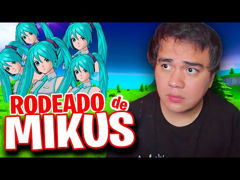 RODEADO DE MIKUS!!