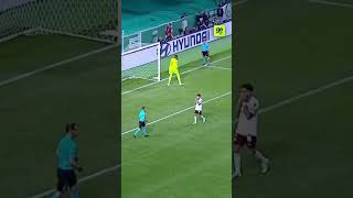 CARLOS MIGUEL É O HERÓI DA CLASSIFICAÇÃO DO PALMEIRAS! | #shorts | ge tv