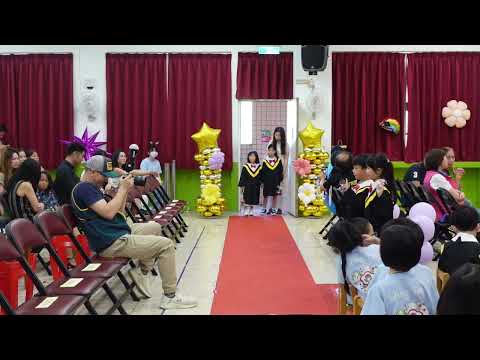 幼兒園第70屆畢業典禮進場 