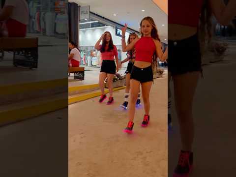 Tênis de rodinha Kidy - Amanda Nathanry,Bia e Kathlyn