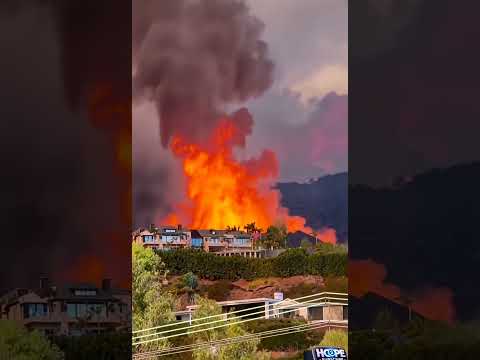 Los Angeles wildfires_ 2 dead and crews struggle to contain blazes as ไฟป่าในลอสแองเจลิส #fire #news
