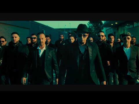 LOS YAKIS, OMAR MONTES – MAMITA MOLONA REMIX (Videoclip Oficial)   @omarmontes