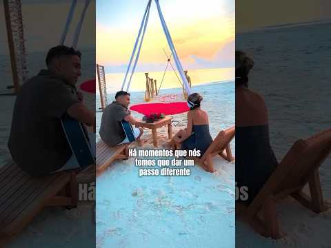 Dei-lhes uma viagem às MALDIVAS e ele PEDIU-A EM CASAMENTO 😨