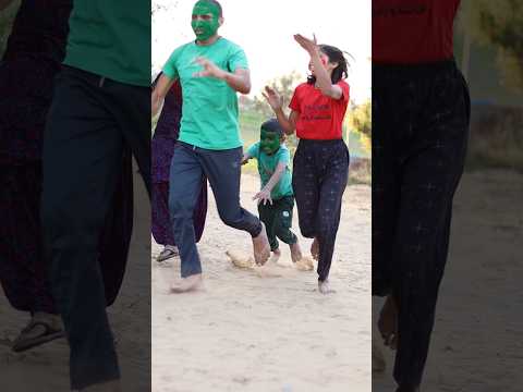 bhag bhag happy holi 😱 #shortsviral #funnycomedy