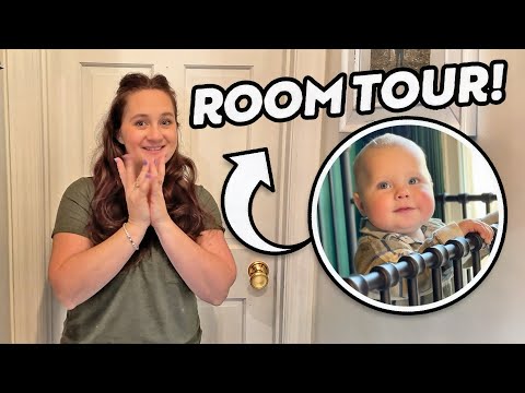 OPENING THE SECRET ROOM IN OUR HOUSE!