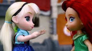 Royal Mystery  Anonymous Message Shocks Anna, Elsa, Ariel, and More! 👑✨ | Disney Princess