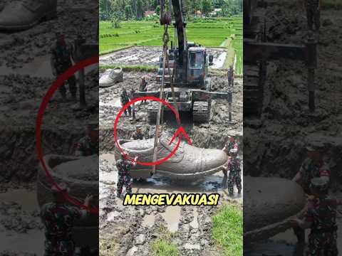 proses evakuasi sepatu nabi adam.! #shorts #tni