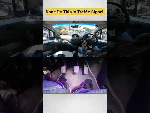 Don't Do This With Your Clutch at Traffic Signal #cardrivingtips #shorts