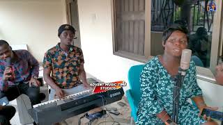 BRIGHT APPIAH NKANSAH ( BANKY) PERFORMS HIS HIT SONG MENIM