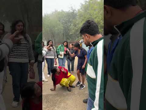 Auto wali gareeb ke sath ye sab #shortvideos #ankurjatuskaran #funny #funnyreel