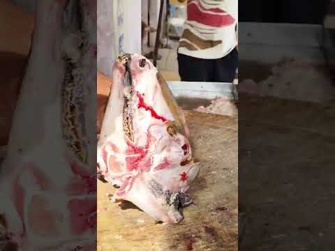 #kiranmeatcutting #goathead #muttoncutting#karimnagar #youtubeshorts