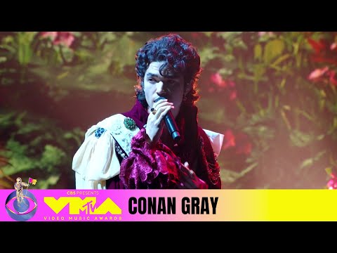 Conan Gray Performs "Vodka Cranberry" | 2025 Video Music Awards