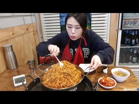 도전먹방 몬스터철판볶음밥 4인 15분안에 다 먹즈아 먹방 Challenge Mukbang 180105