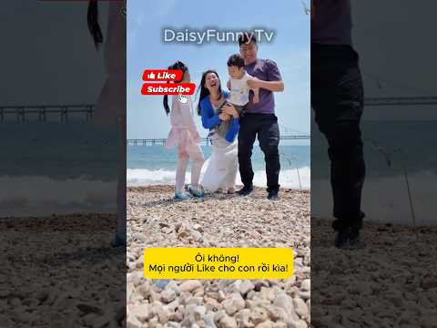 Phát hiện cổng không gian ra biển,cả nhà đi du lịch free và cái kết...🤣 #shorts