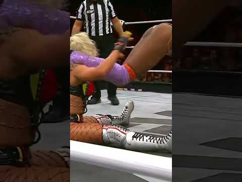 Queen Aminata redefined the definition of “headbutt” during ...