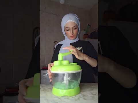 شوفو ه الغبية شو عملت ب وجه أختها 😱😱😱#مقاطع_مضحكة #comedy #بيسان_اسماعيل #comedy #اكسبلور