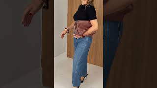 Vídeo adicional 6 do item Blusa Ludmila com Detalhes de ilhós metálico - Preta