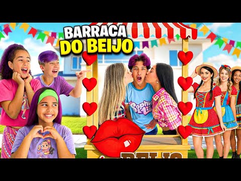 FLAGRAMOS O JHONIC BEIJANDO NA BARRACA DO BEIJO - ESTÁ NAMORANDO ?