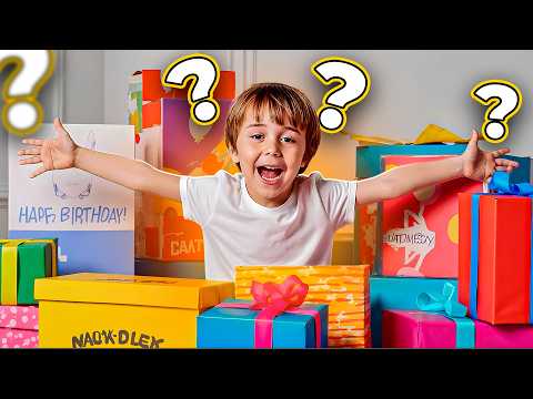 PRESENTES DE ANIVERSÁRIO QUE O MARCOS GANHOU NA ESCOLA - Brancoala Kids