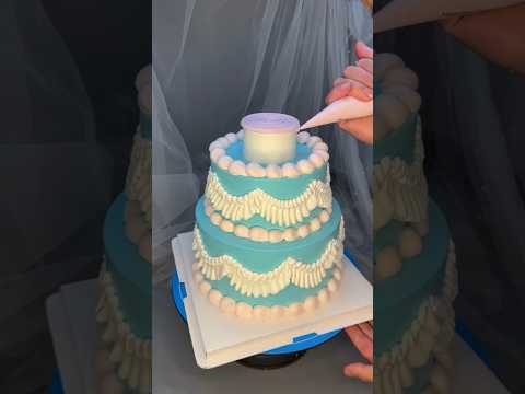 dost ke Birthday par khud se hi cake banane laga ?#shorts #short #trending #ytshorts