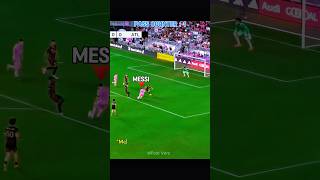 Messi's Outstanding Curved Goal !