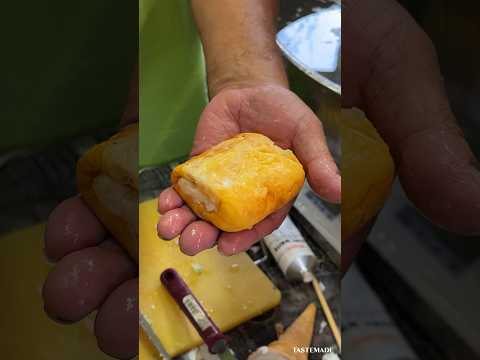 伝説の職人が作る卵焼きが美しすぎてよだれ出た🤤 | Japanese rolled omelette #shorts #食品サンプル #fakefood #卵焼き #だし巻き卵