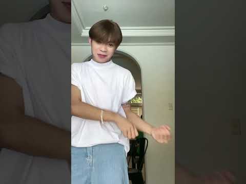 #thehouseofcollab