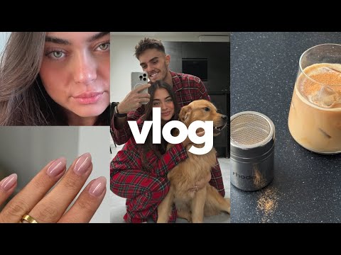 pamper day + putting up our tree - day in my life vlog