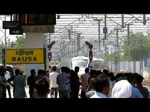 Grand Entry : Finally Rajasthan gets it's First Vande Bharat Express.