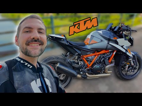 La Meilleure Moto - KTM 1390