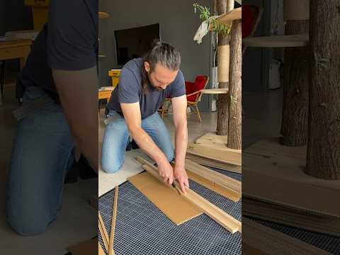 King size scratching post made from recycled cardboard #diy #cat #recycle