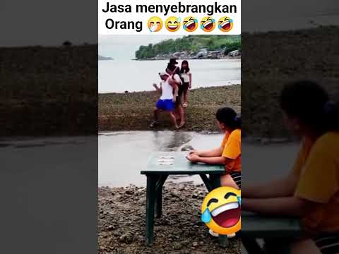 jasa penyebrangan😅🤣#shortsfeed