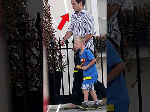 Todos Zombaram dele Quando ele disse que seu Tio era o SuperMam #shorts