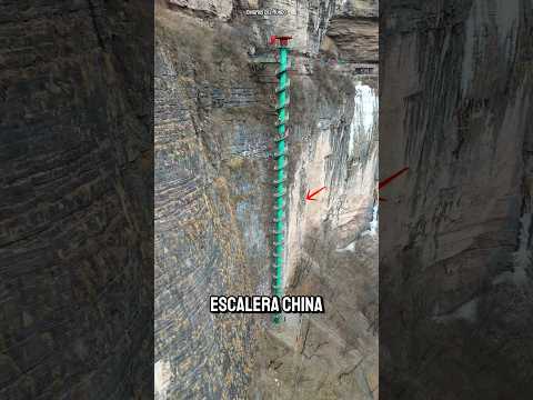 ¡China esconde la Escalera en espiral más alta del mundo!