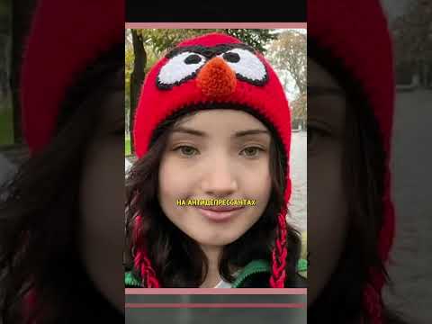 Зачем Слава Мэрлоу репостнул видео Карамбейби? / Интервью Осторожно Собчак #shorts
