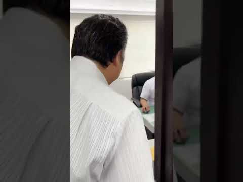 義勇さんの冷えピタ社長に貼ったったww #鬼滅の刃
