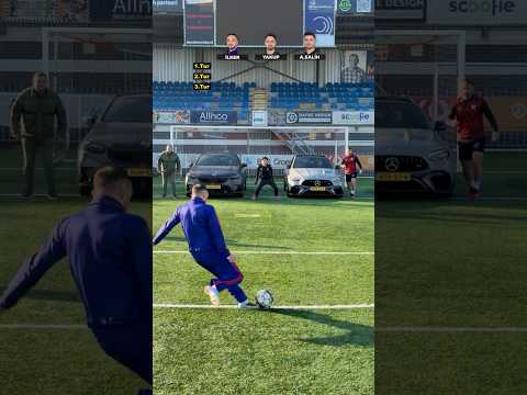 Arabaları şutlardan koruma challenge! 🚘🚖🚀⚽️
