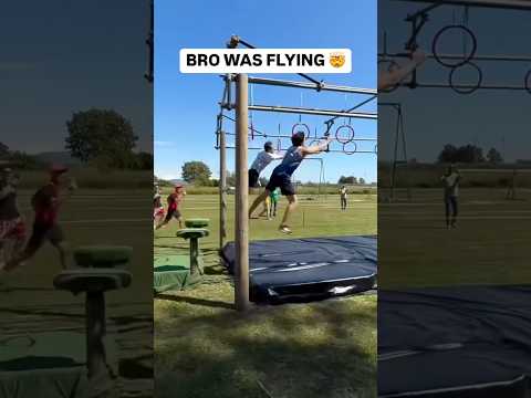 Could yall do this 👀🫣 #youtubeshorts #sports #training #ninjawarrior #obstaclecourse