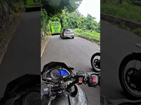 😱worst driving in Valparai road 🤯#motovolgger #motovlog #motovlogging #trendingshort