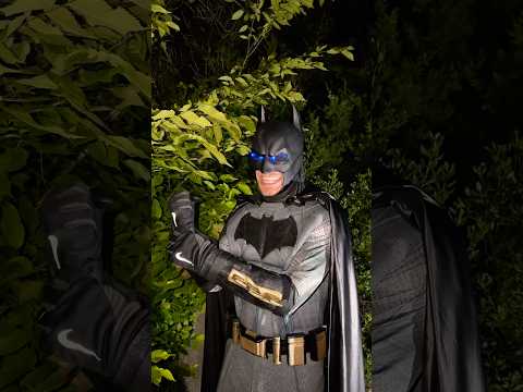 When you throw a rock at a seal in Gotham #batman #shorts