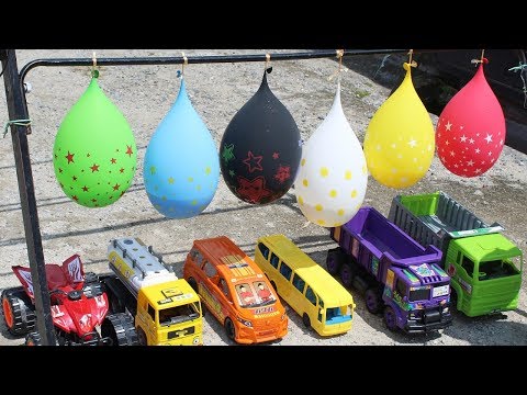Main Balon dan Tebakan-tebakan warna - Mainan Mobil & Truk Pasir