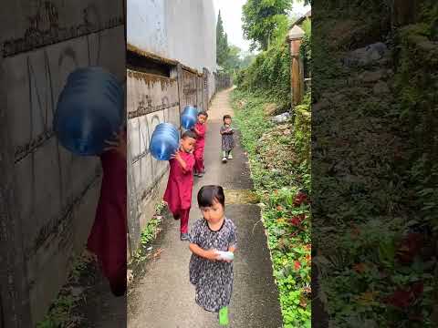 UBENG ZAHRA JALAN JALAN PAGI