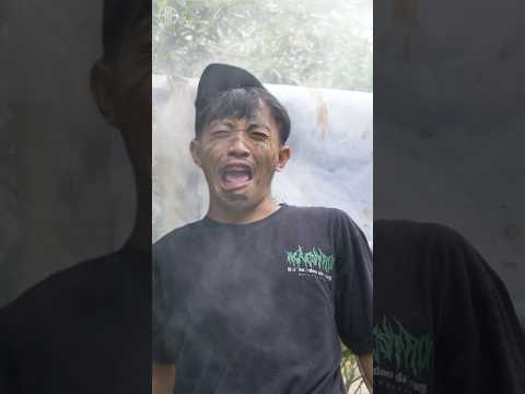 GARA GARA PETAS4N KAKEK KENA BATUNYA
