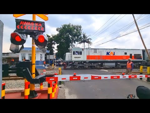 Ujicoba Palang Kereta Api Baru WANTECH | Pertama di Bandung | DAOP 2 | Jawa Barat