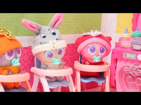 Glitter Babies Feeding Routine ! Toys and Dolls Fun Video for Kids | Sniffycat