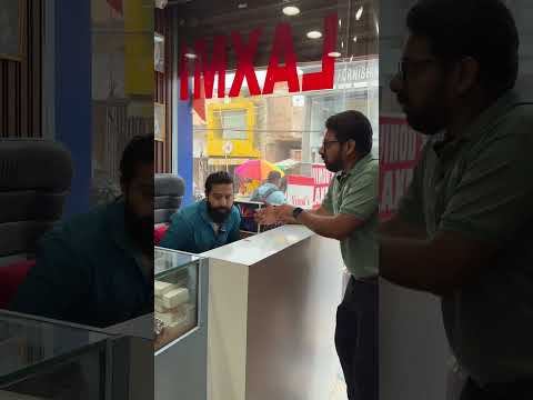 Customer ko mila iPhone🤑😂 #vinodlaxmitelecom #secondphone #youtubeshorts #yt #ytshorts #smartphone