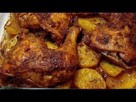 صينية دجاج و البطاطس تحضر بسرعة البرق من اشهى الوجبات