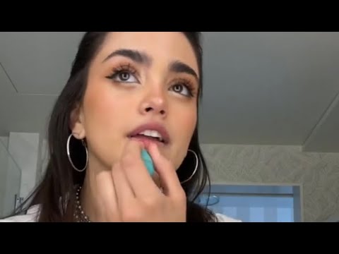 Maia Reficco | Componiendo (Maquiando)